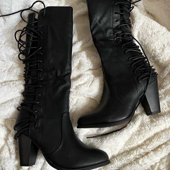 Black Leather Lace Up Heeled Boots - Picture 3 of 4
